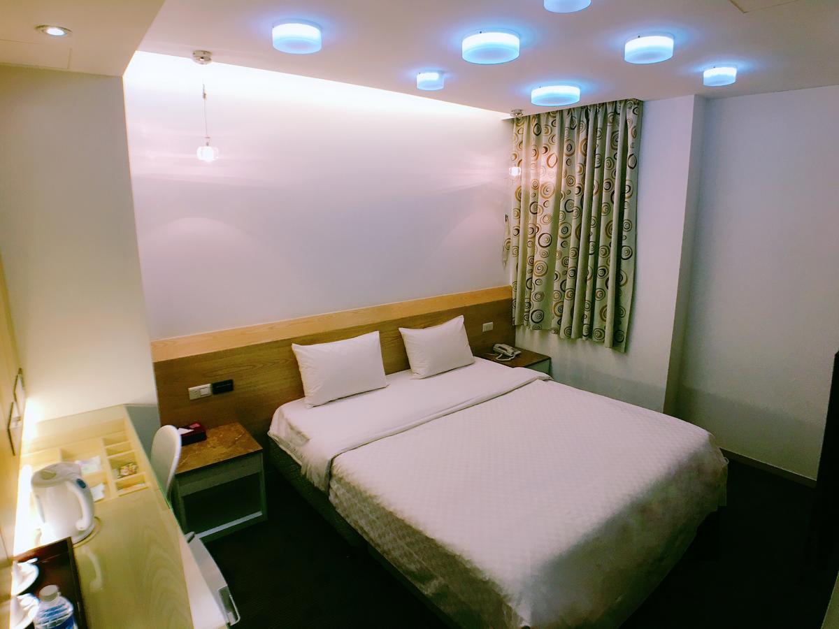 Meng Qi Hotel Tajpej Kültér fotó