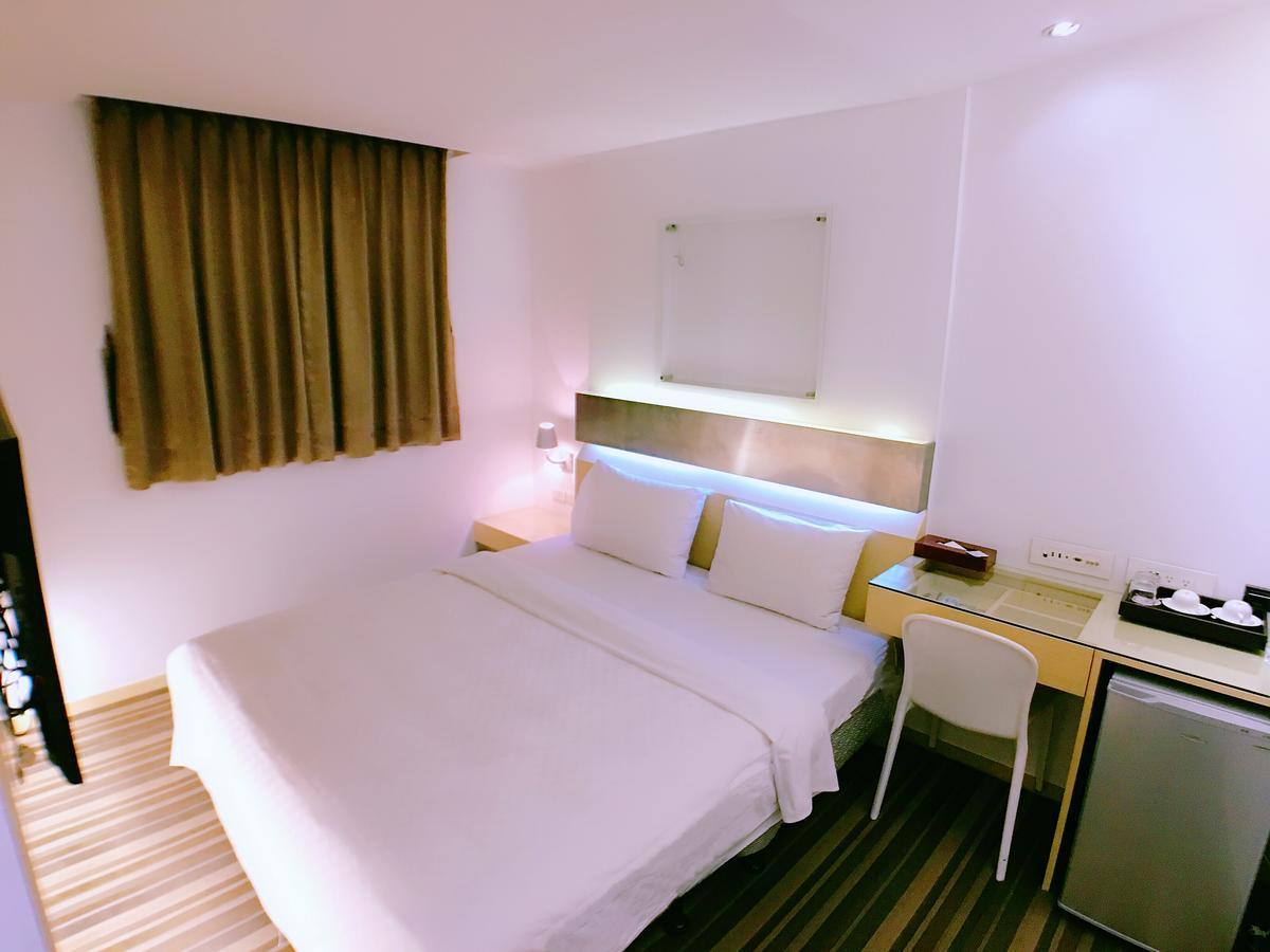 Meng Qi Hotel Tajpej Kültér fotó
